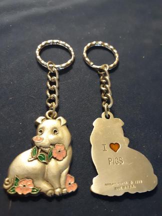 pig-keychain-pewter-rawcliffe-23b